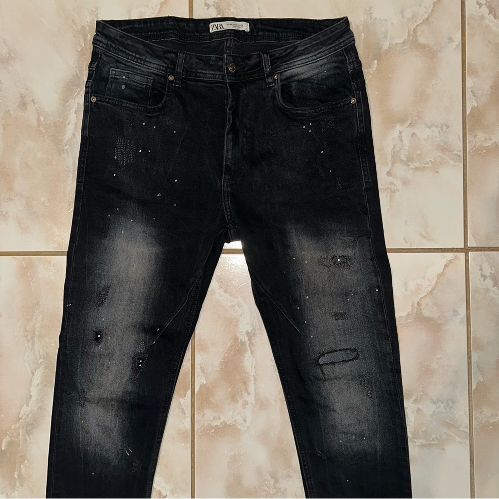 Zara Men's Dark Distressed Skinny Jeans